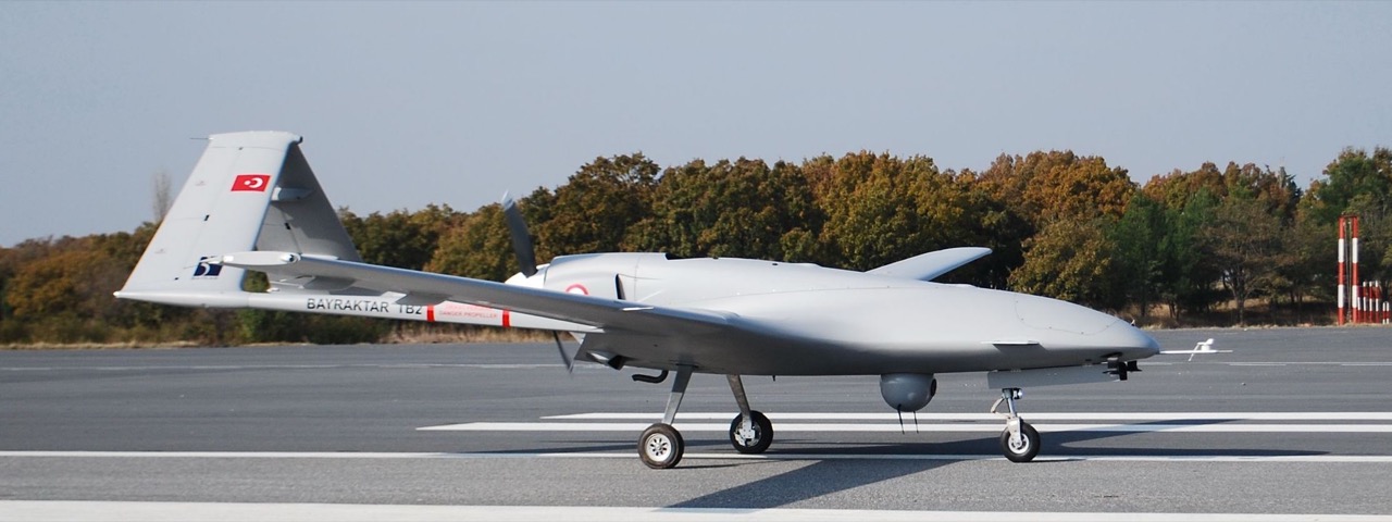 Bayraktar_TB2_Runway.jpg